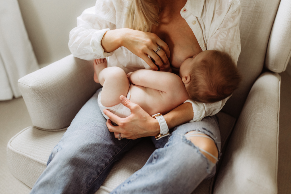 breastfeeding, newborn, infant feeding, mother bonding